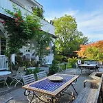 Am Eichholz Galerie & Art-hotel 3*