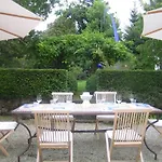 Am Eichholz Galerie & Art-hotel