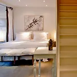 Am Eichholz Galerie & Art-hotel 3*