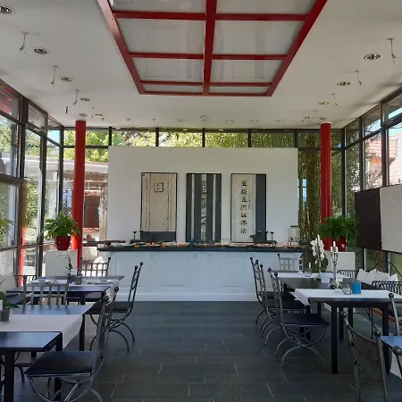 Am Eichholz Galerie & Art-hotel 3* ムルナウ・アム・スタッフェルゼー