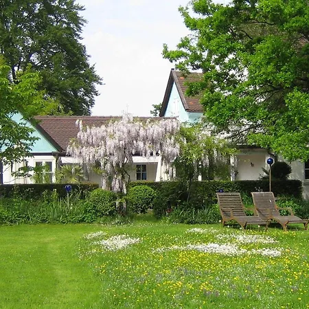 Am Eichholz Galerie & Art-hotel Hotel 3*