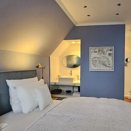 Hotel Am Eichholz Galerie & Art-hotel Murnau am Staffelsee