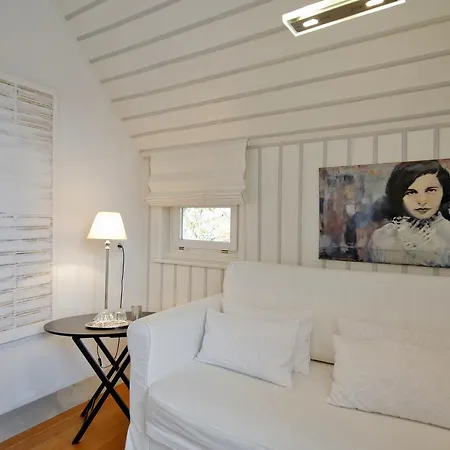 Am Eichholz Galerie & Art-hotel 3* ムルナウ・アム・スタッフェルゼー
