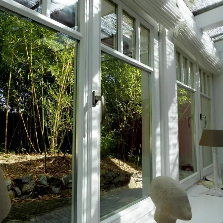 ホテル Am Eichholz Galerie & Art-hotel 3*