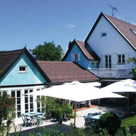 ホテル Am Eichholz Galerie & Art-hotel 3*