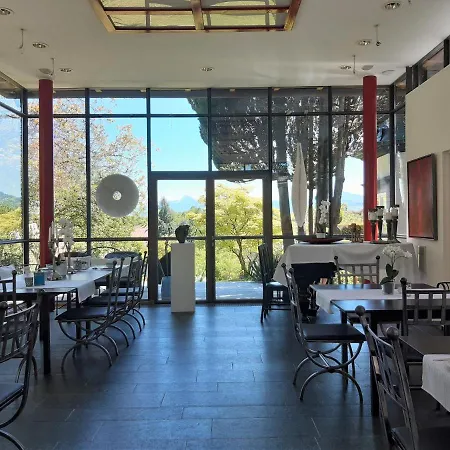 ホテル Am Eichholz Galerie & Art-hotel 3*