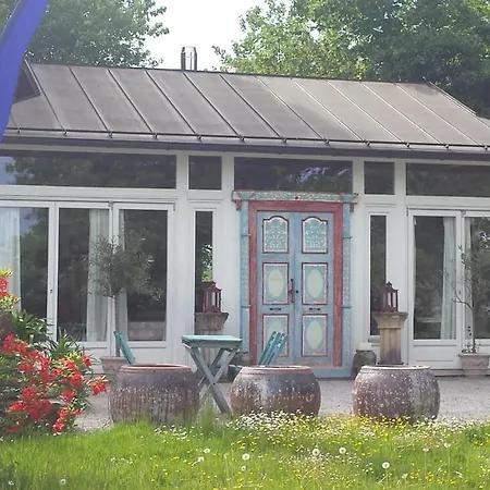 Hotel Am Eichholz Galerie & Art-hotel 3*