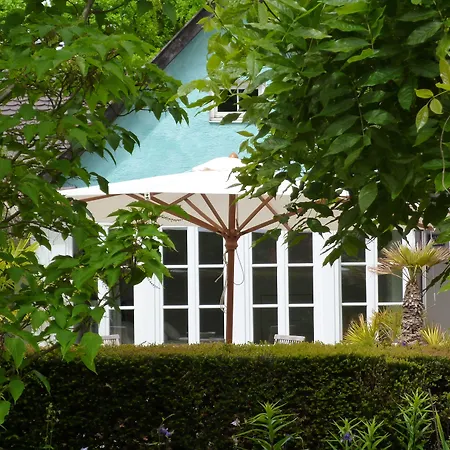 Am Eichholz Galerie & Art-hotel Murnau am Staffelsee