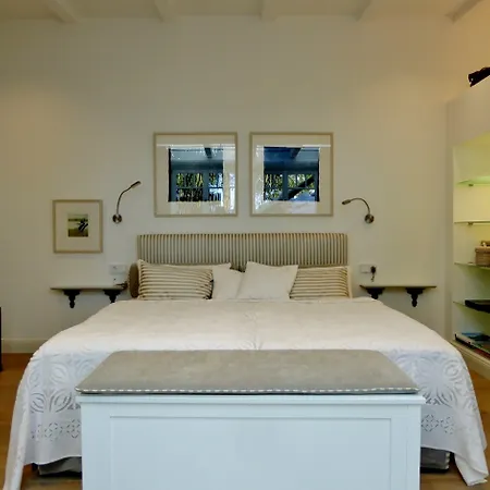 Hotel Am Eichholz Galerie & Art-hotel Murnau am Staffelsee