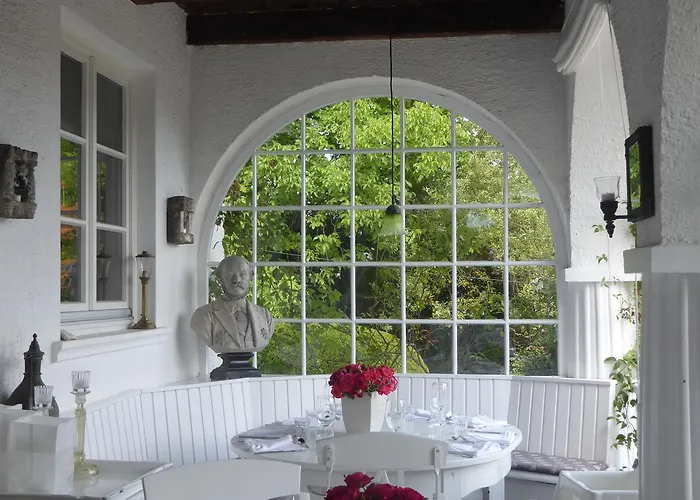 Am Eichholz Galerie&art-hotel Murnau am Staffelsee